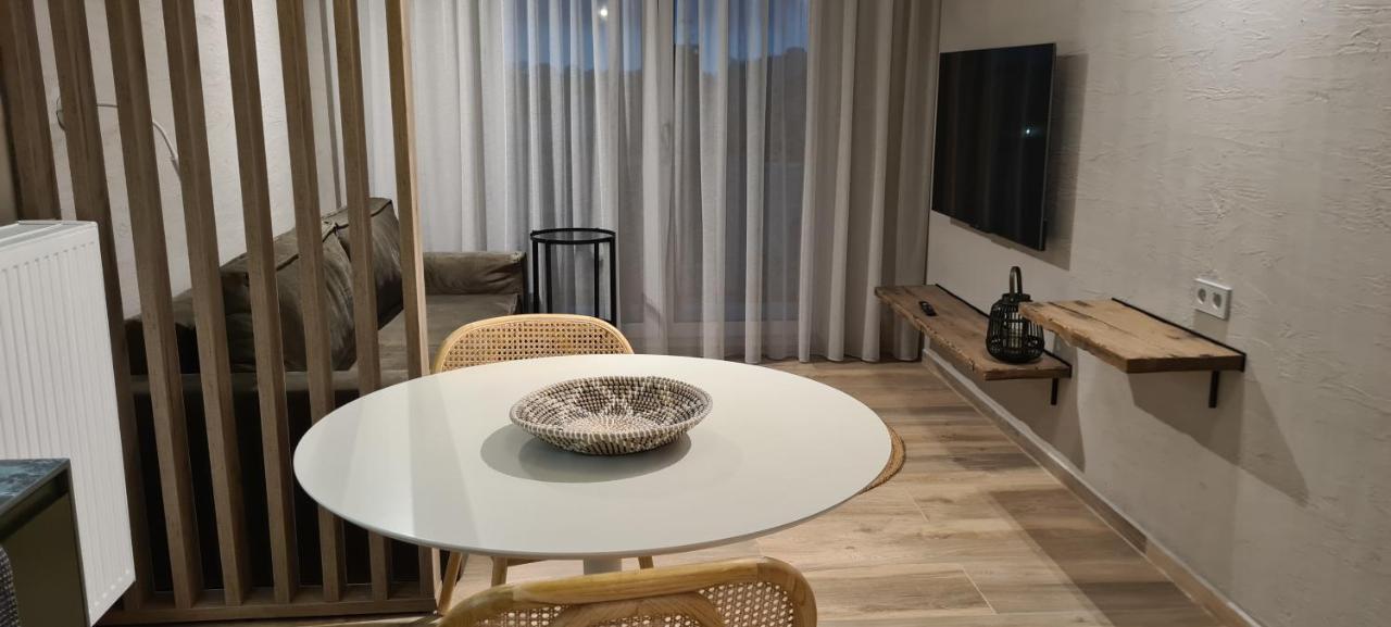 Apartamenty Zurawia 18 코워브제크 외부 사진