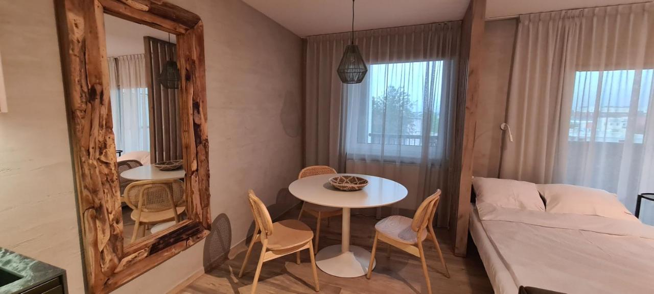 Apartamenty Zurawia 18 코워브제크 외부 사진